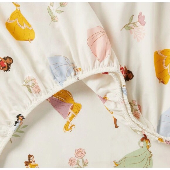 Full Princess Characters Kids' Sheet Set - The Disney Collection by Pillowfort - Picture 4 of 6
